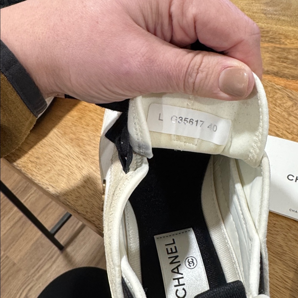 CHANEL White and Black Lace-Up Sneakers - Picture 9 of 11